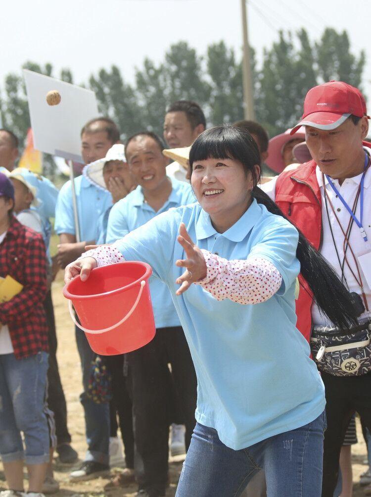 六室温馨土豆舞，活力四射乐翻天