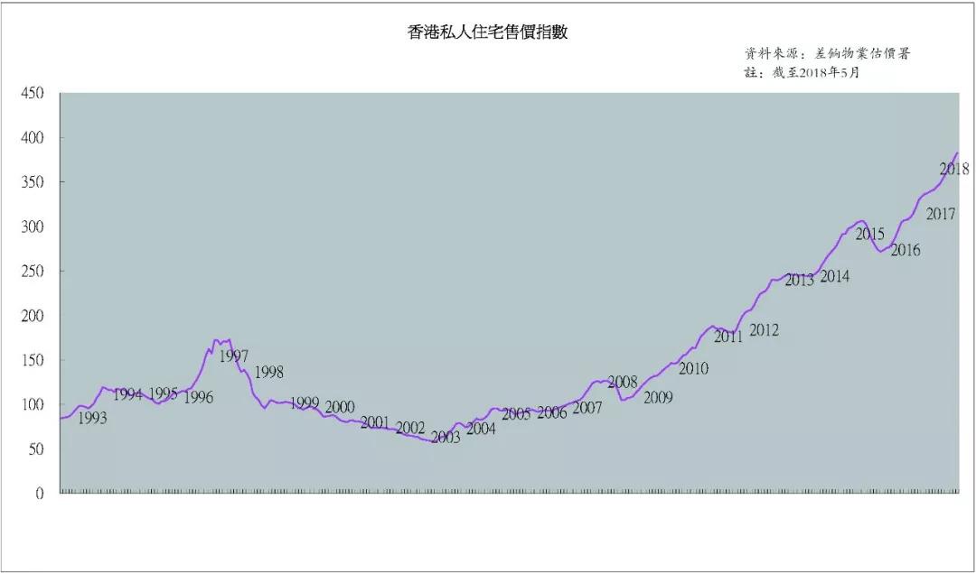 潮流宽松裤型，自在演绎时尚新篇章